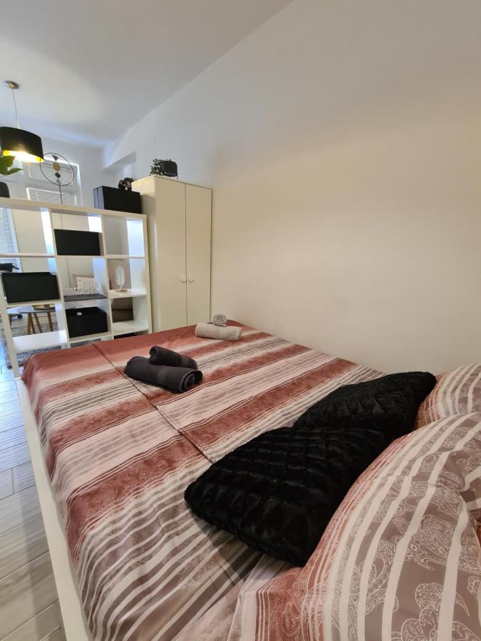 Ferienwohnung Polei Istria Pula Exterior foto